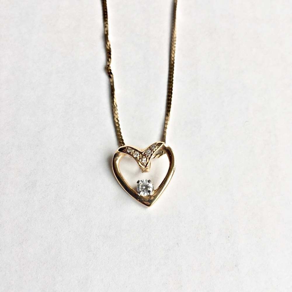 14Kt Yellow Gold Diamond Heart Shape Pendant